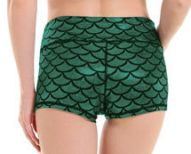 Damen Sportliche Shorts mit Wellenmuster WW