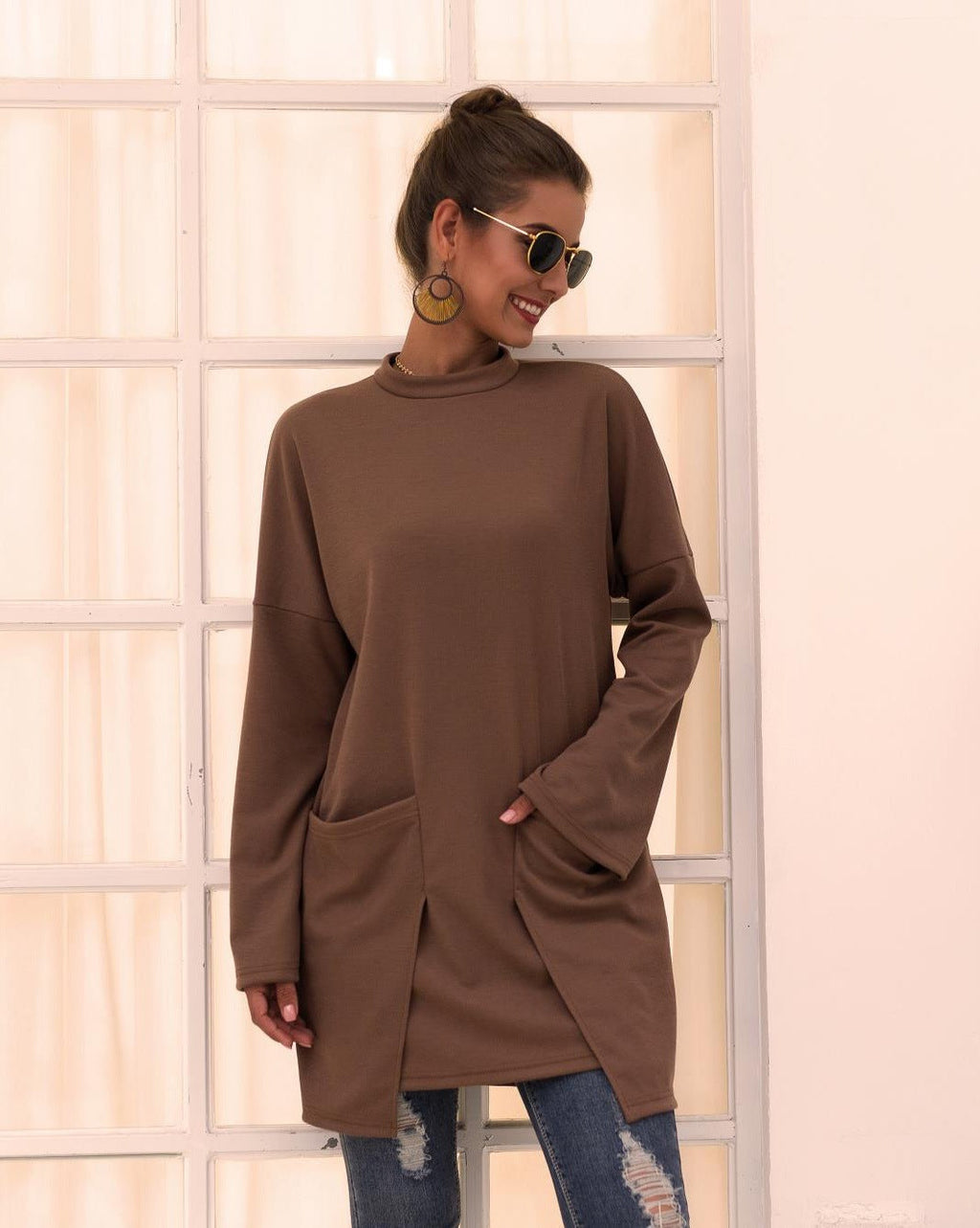 Damen langer Pullover mit asymmetrischem Schnitt und praktischen Taschen WW