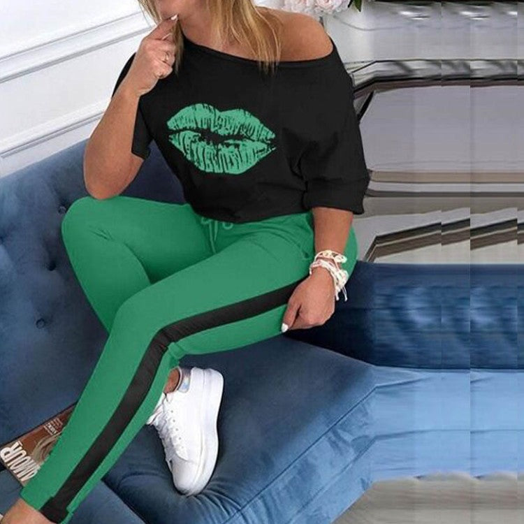Damen stylisches T-Shirt mit Lippenmotiv WW