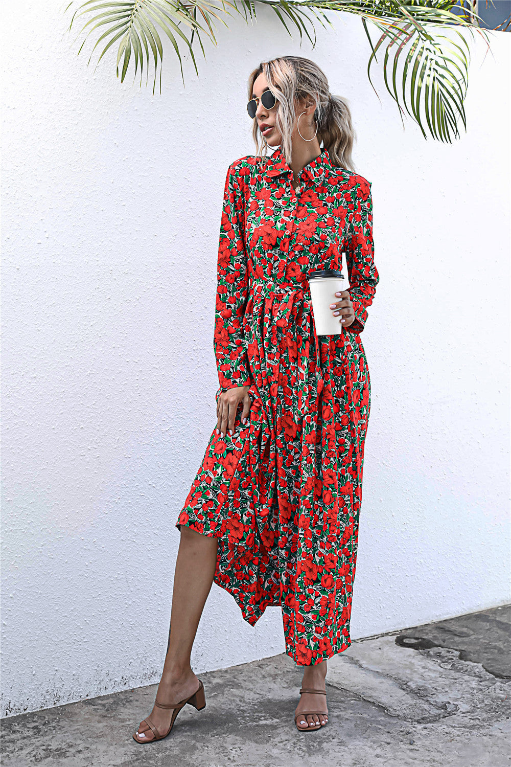 Damen Maxikleid mit modernem floralem Design und taillierbarem Gürtel WW