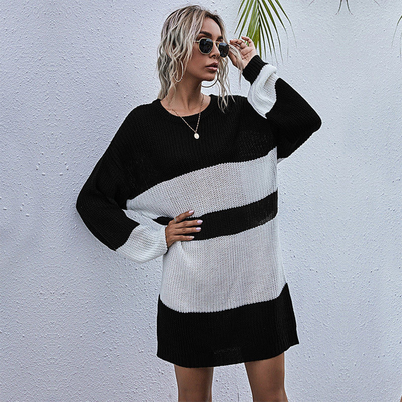 Damen Oversize-Strickkleid mit modischem Streifenmuster WW