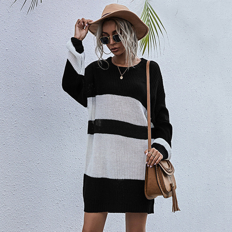 Damen Oversize-Strickkleid mit modischem Streifenmuster WW