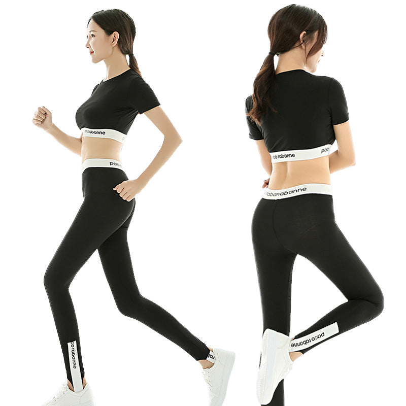 Damen Sportliches Kurzarm-Top und Leggings Set WW