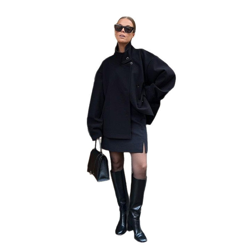 Damen Kurze Jacke mit hohem Kragen und Knopfverschluss WW