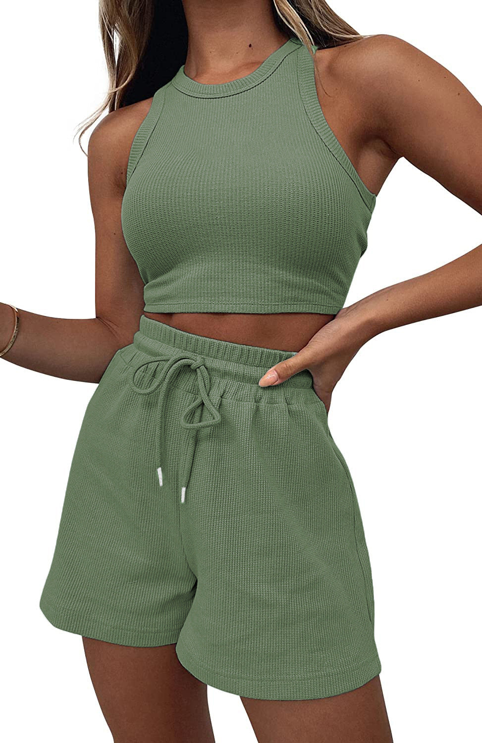 Damen Sportliches Set aus ärmellosem Oberteil und kurzen Hosen WW
