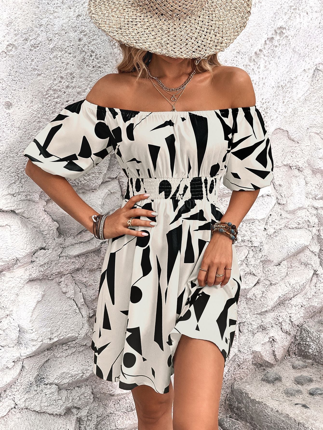 Damen Off-Shoulder Freizeitkleid mit elastischem Bund und modischem Grafikdesign WW