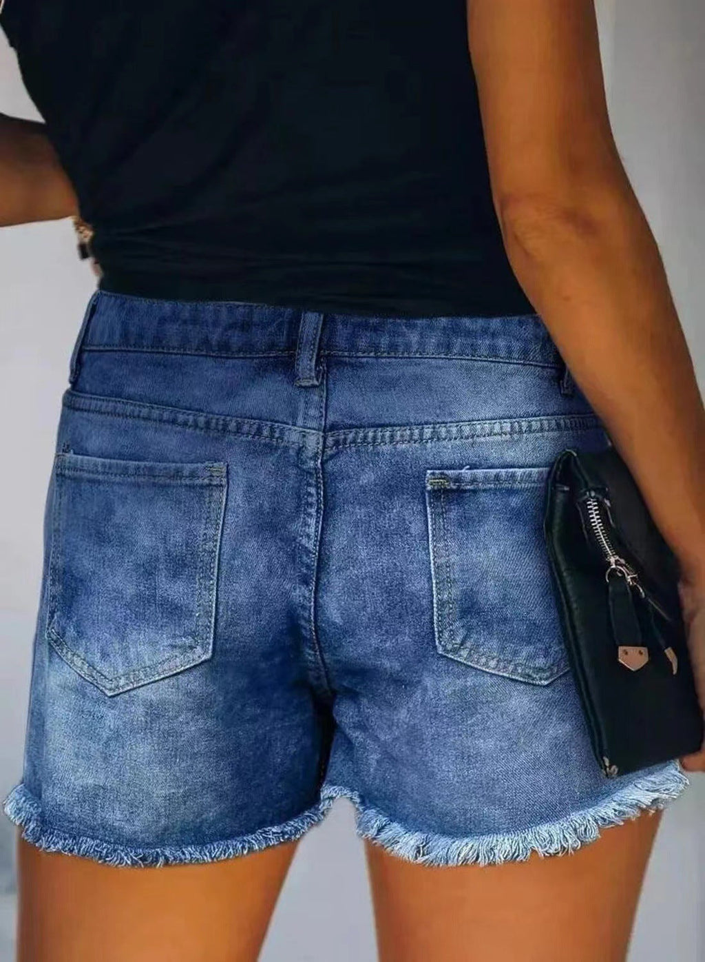 Damen Designer-Denim-Shorts mit einzigartigen Applikationen und Fransen WW