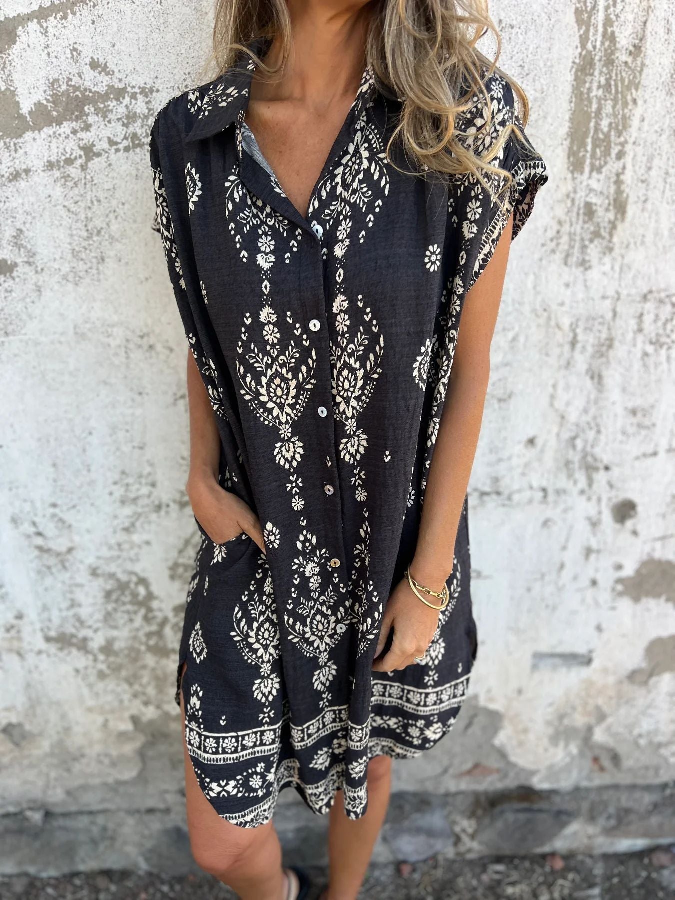 Damen lässiges Shirtkleid mit Knopfleiste und seitlichen Taschen WW
