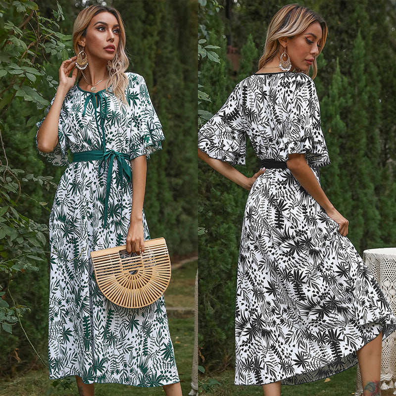 Damen Maxikleid mit floralem Muster und elegantem Taillengürtel WW