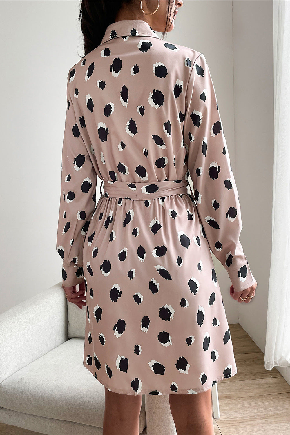 Damen Hemdblusenkleid mit eleganten Rüschendetails und bindbarem Gürtel WW