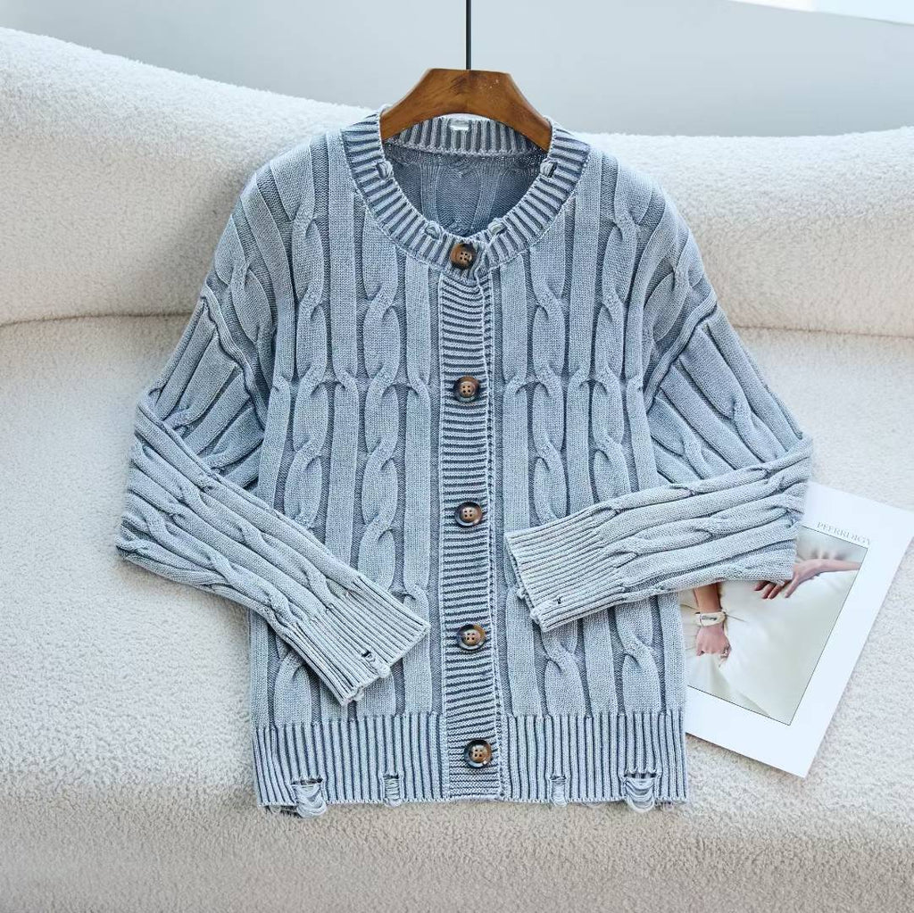 Damen Strickjacke mit Zopfmuster und eleganten Knopfdetails WW