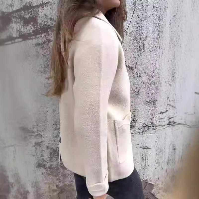 Damen modische Fleecejacke mit praktischen Taschen und elegantem Kragen WW