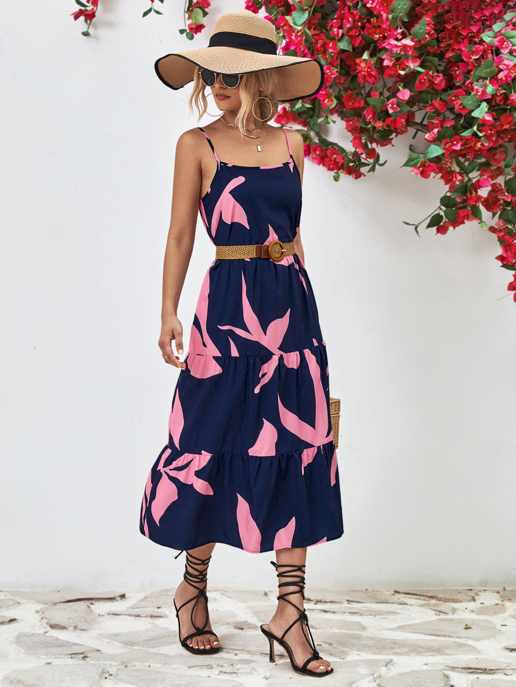 Damen Maxikleid mit schulterfreien Trägern und voluminösem Rock WW