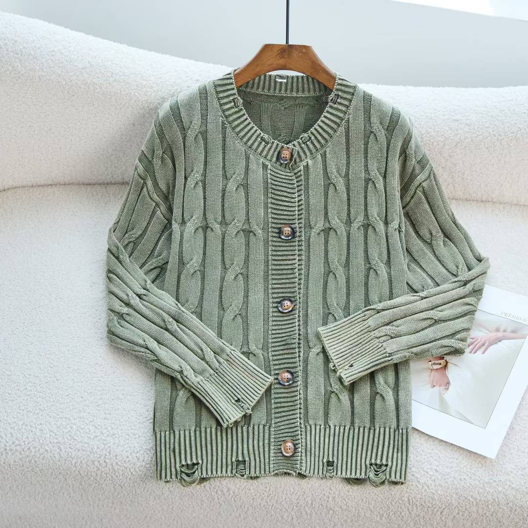 Damen Strickjacke mit Zopfmuster und eleganten Knopfdetails WW