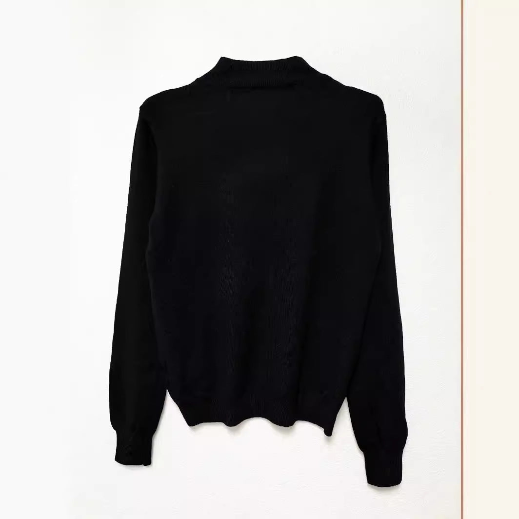 Damen Hochwertiger Pullover mit Stehkragen aus feinem Strick WW