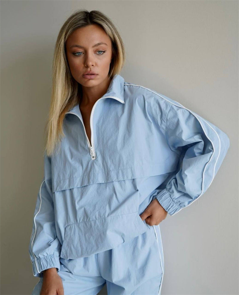Damen Sportliche Jacke mit kurzem Reißverschluss und praktischen Taschen WW