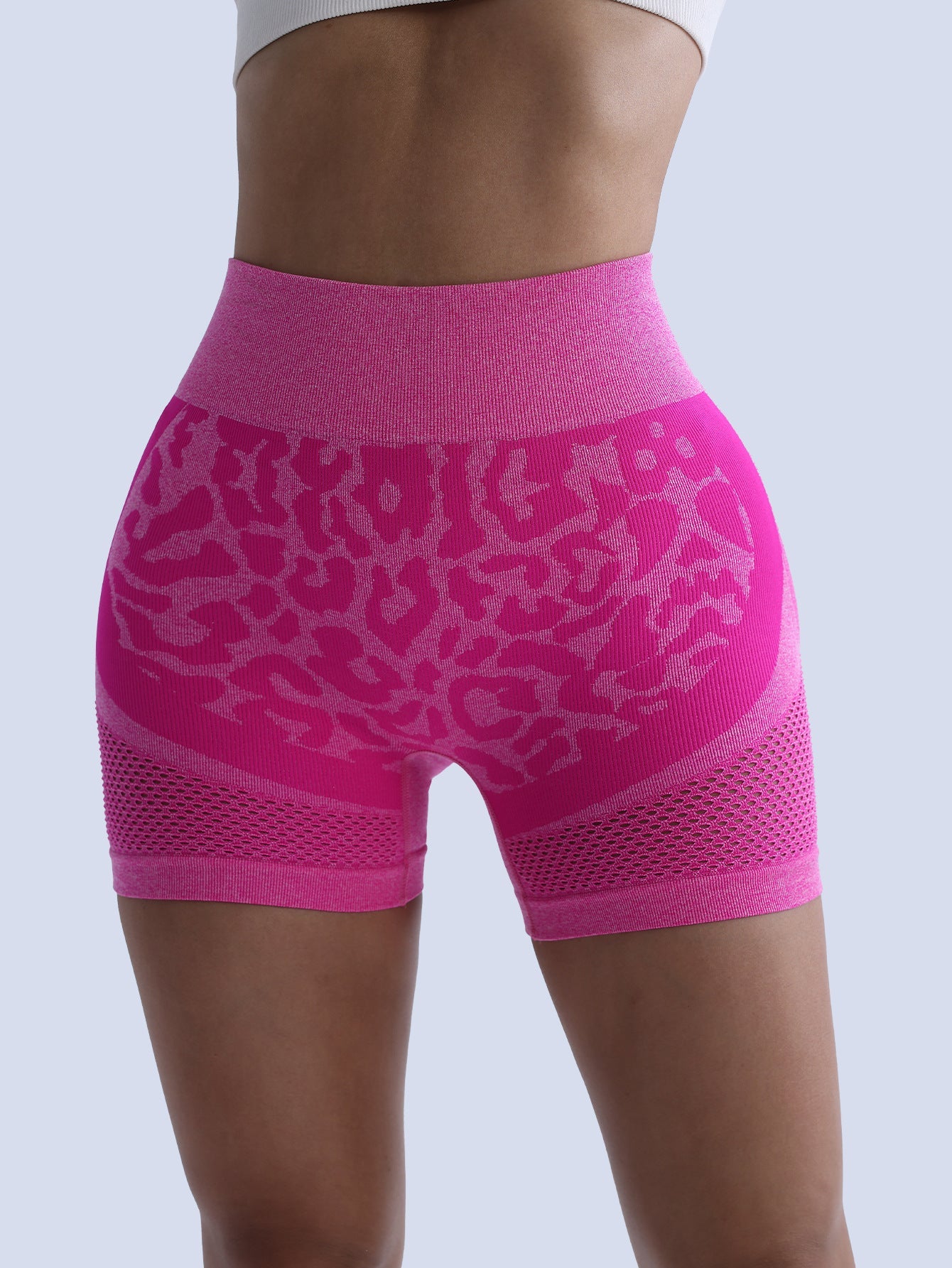 Damen Sportliche Radlerhosen mit atmungsaktivem Mesh-Einsatz und Leopard-Design WW