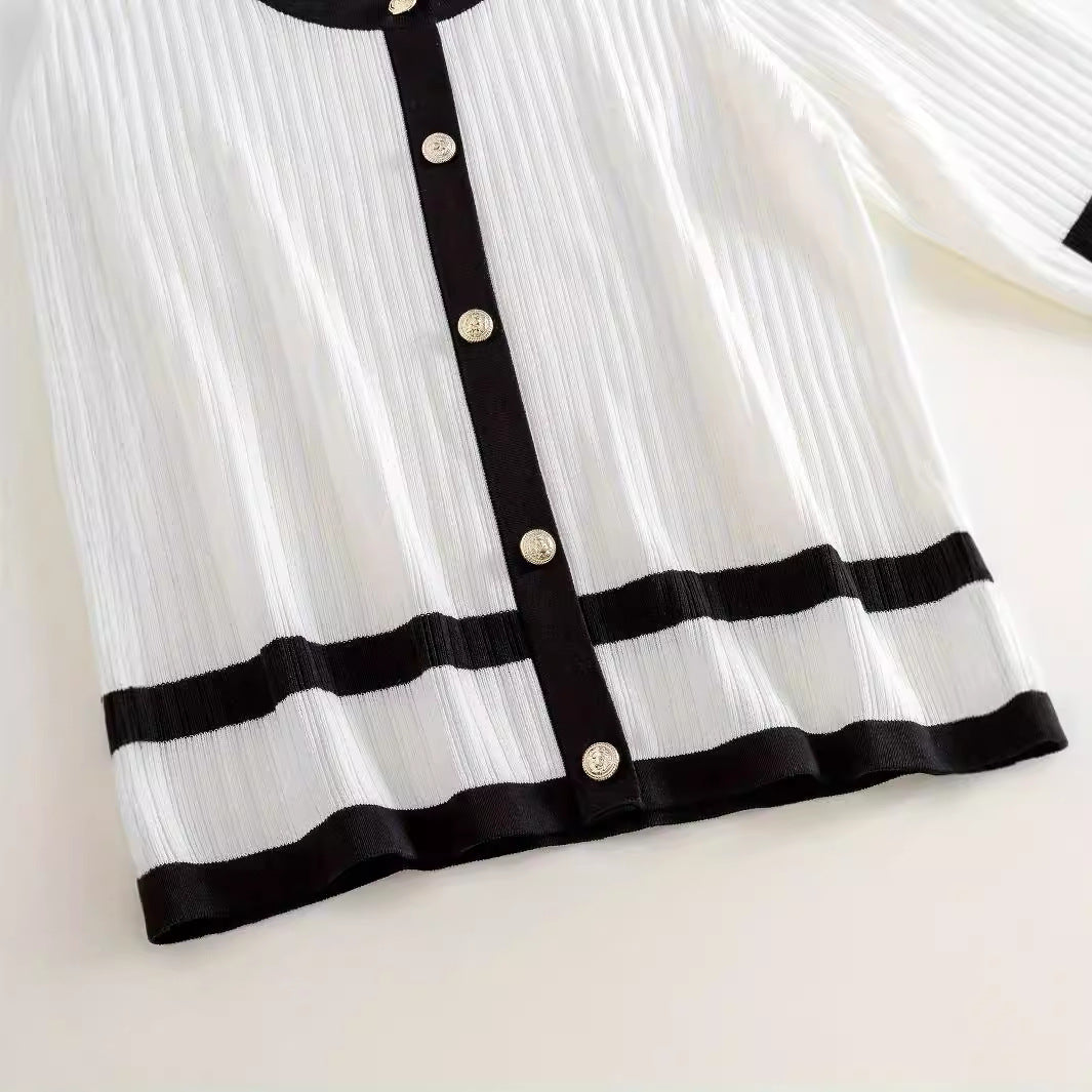 Damen modische Strickjacke im lässigen Schnitt mit Knopfleiste WW