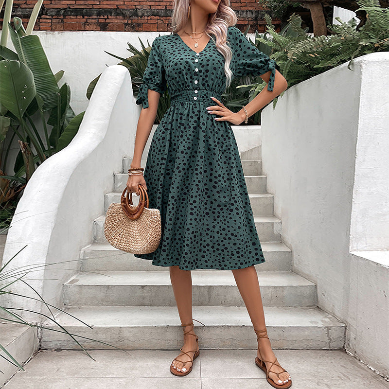 Damen Midi-Kleid mit Schaltknopf-Design und femininen Rüschendetails WW
