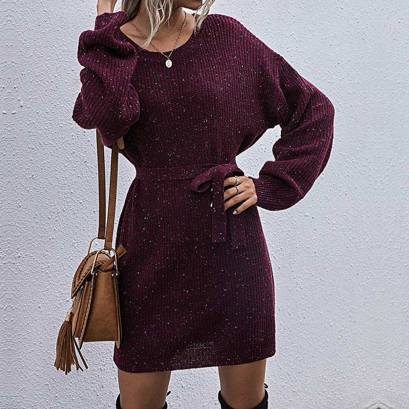 Damen Strickkleid mit lässigem Bindegürtel und langen Ärmeln WW