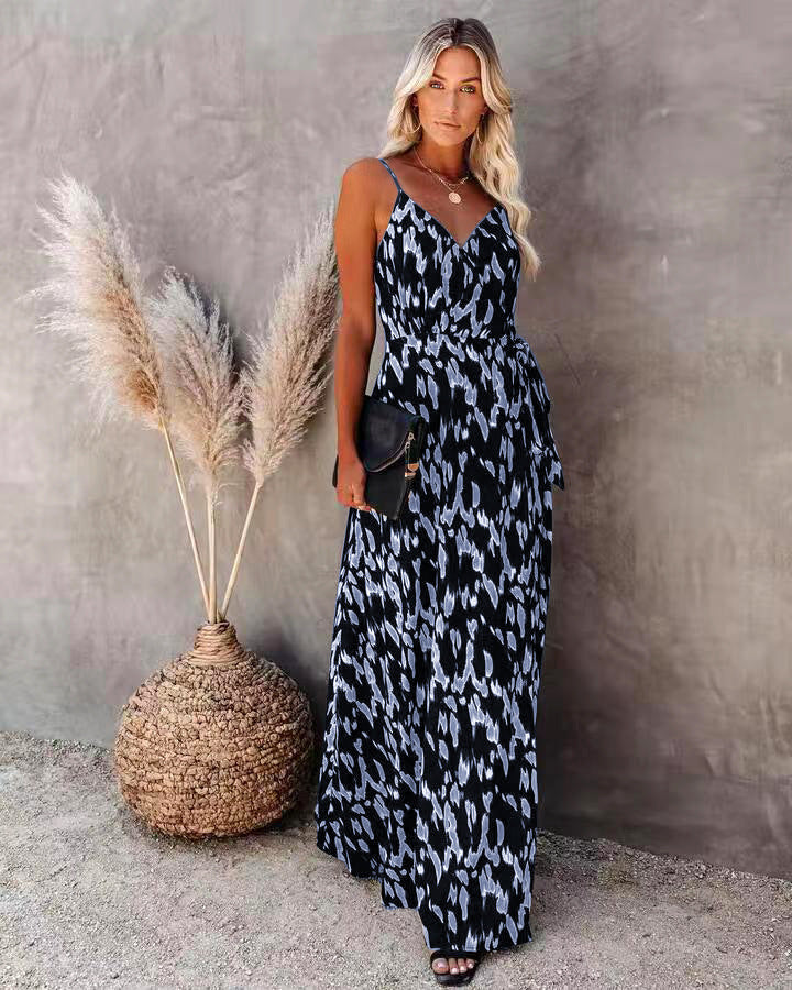 Damen Maxikleid mit elegantem V-Ausschnitt und fließendem Material WW