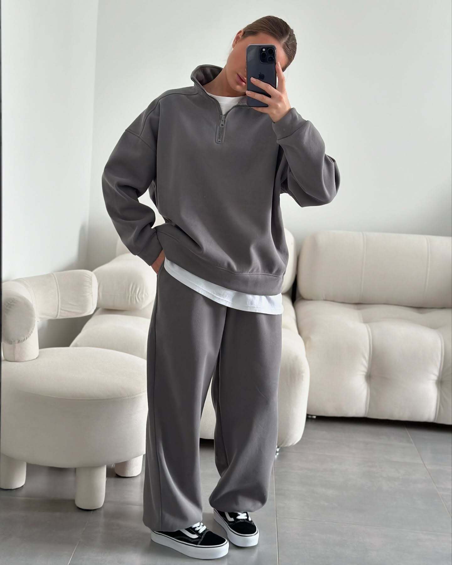 Damen gemütliches Fleece-Loungewear-Set mit Stehkragen und Reißverschluss WW