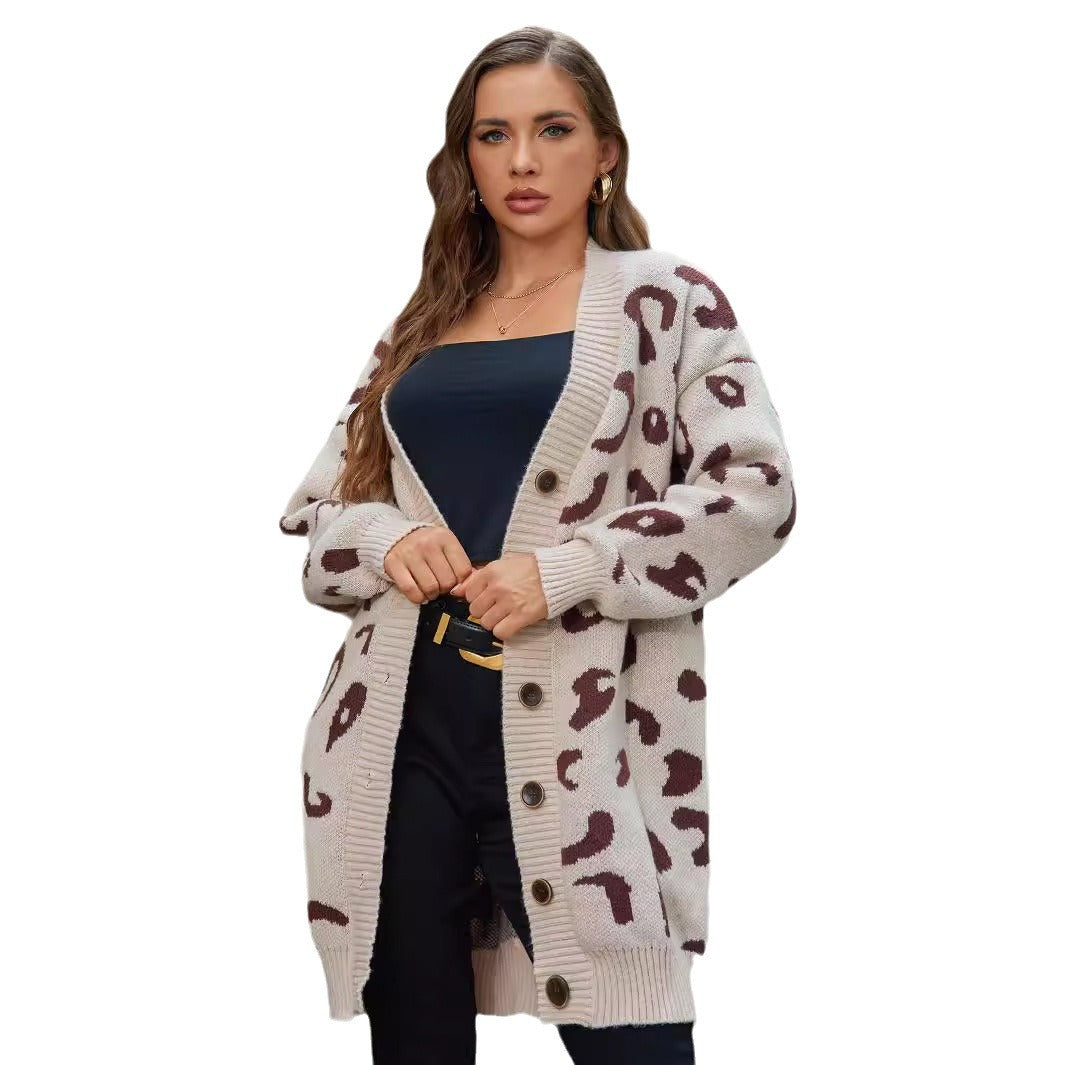 Damen Strickjacke mit modernem Leo-Muster und Knöpfen WW
