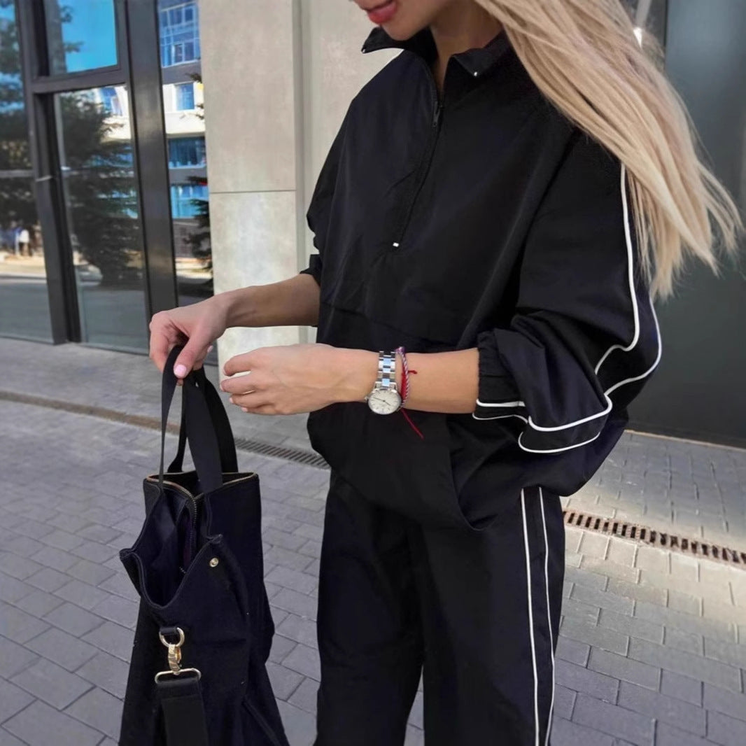 Damen Sportliche Jacke mit kurzem Reißverschluss und praktischen Taschen WW