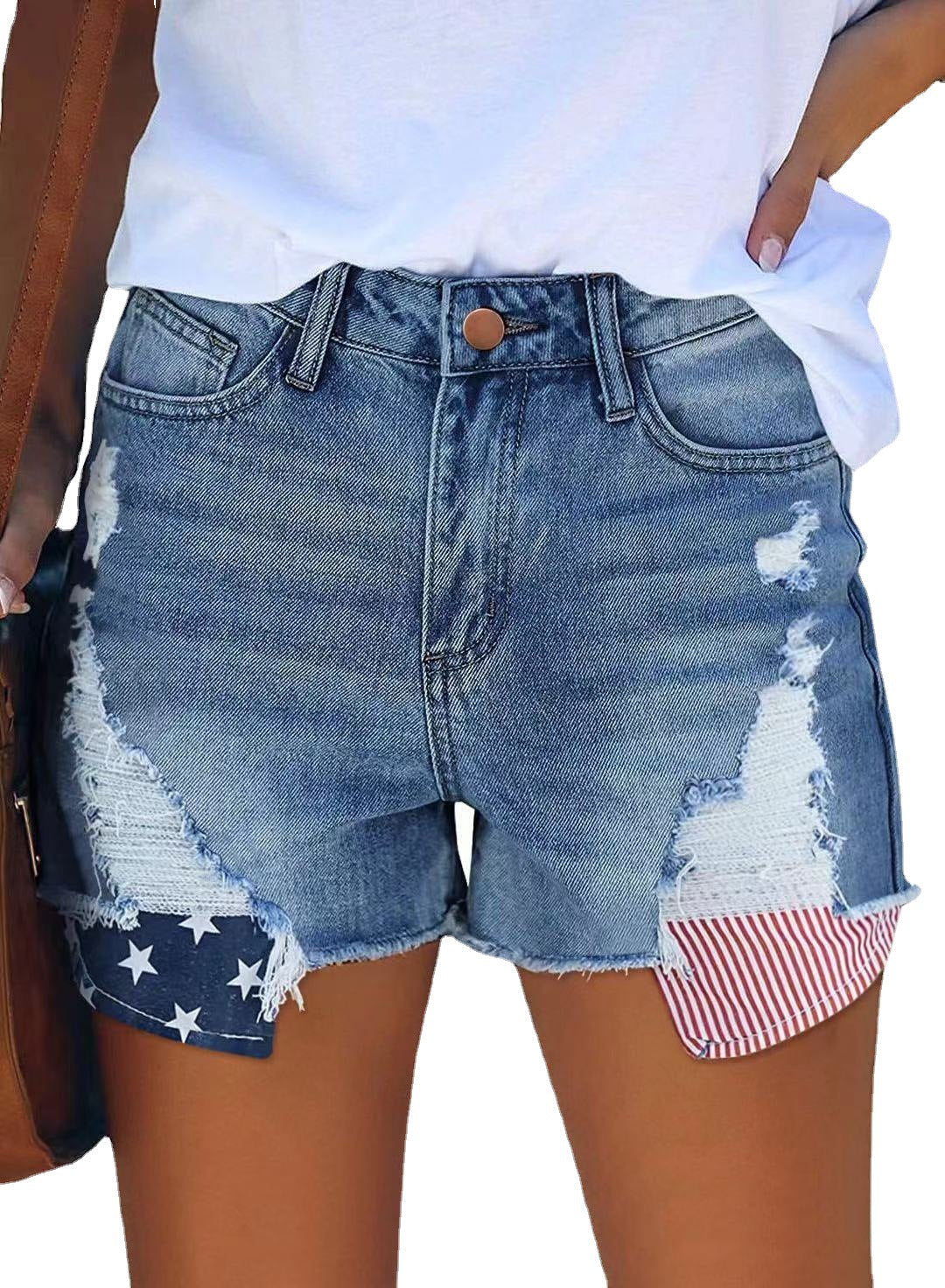 Damen Jeans-Shorts mit modischem Stars-and-Stripes-Muster und fransigen Details WW