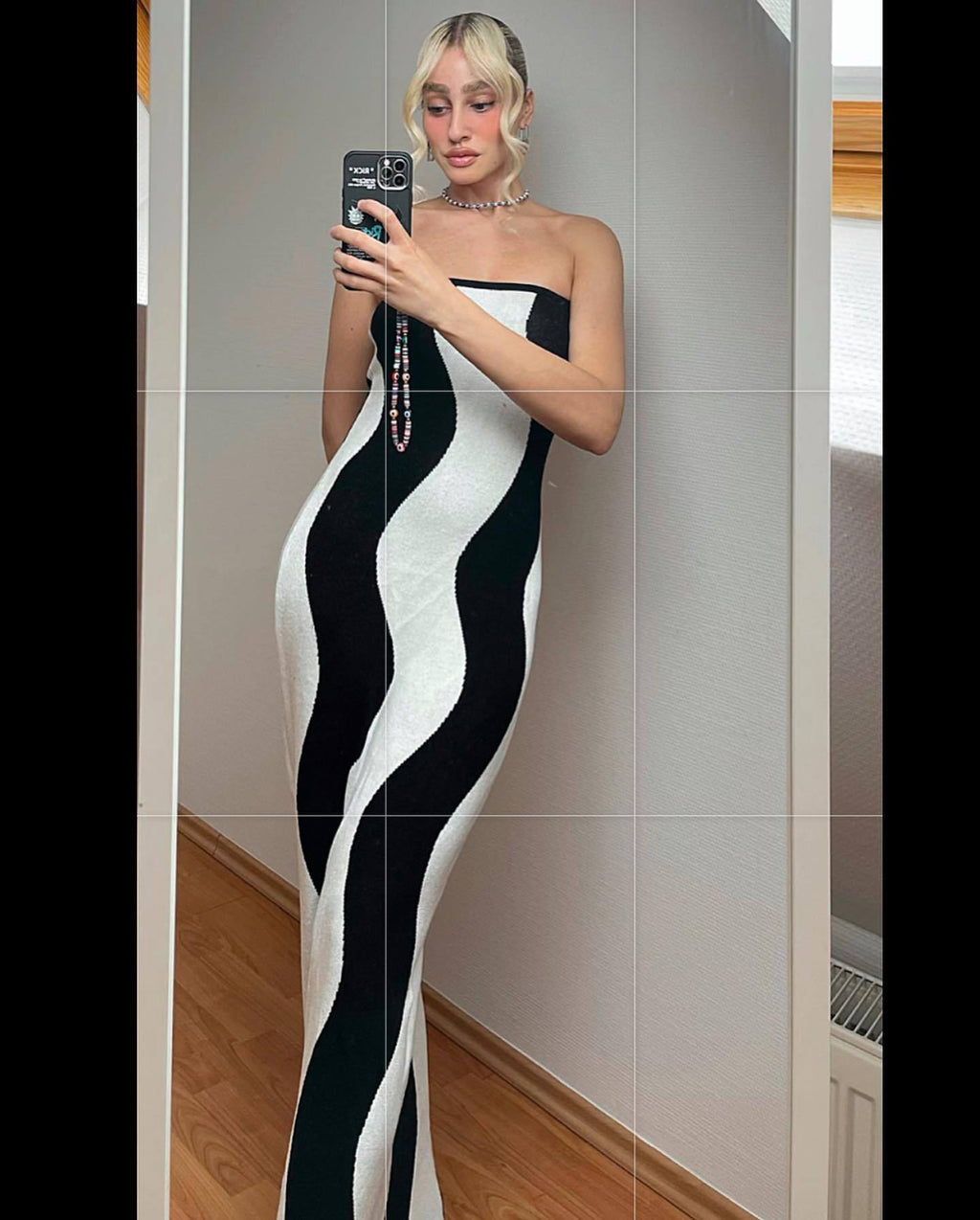 Damen Figurbetontes Bandage-Maxikleid mit Wellenmuster WW