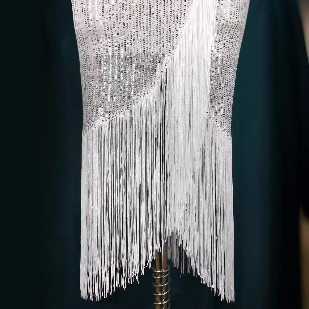 Damen Abendkleid mit glitzerndem Paillettenbesatz und fransierenden Akzenten WW
