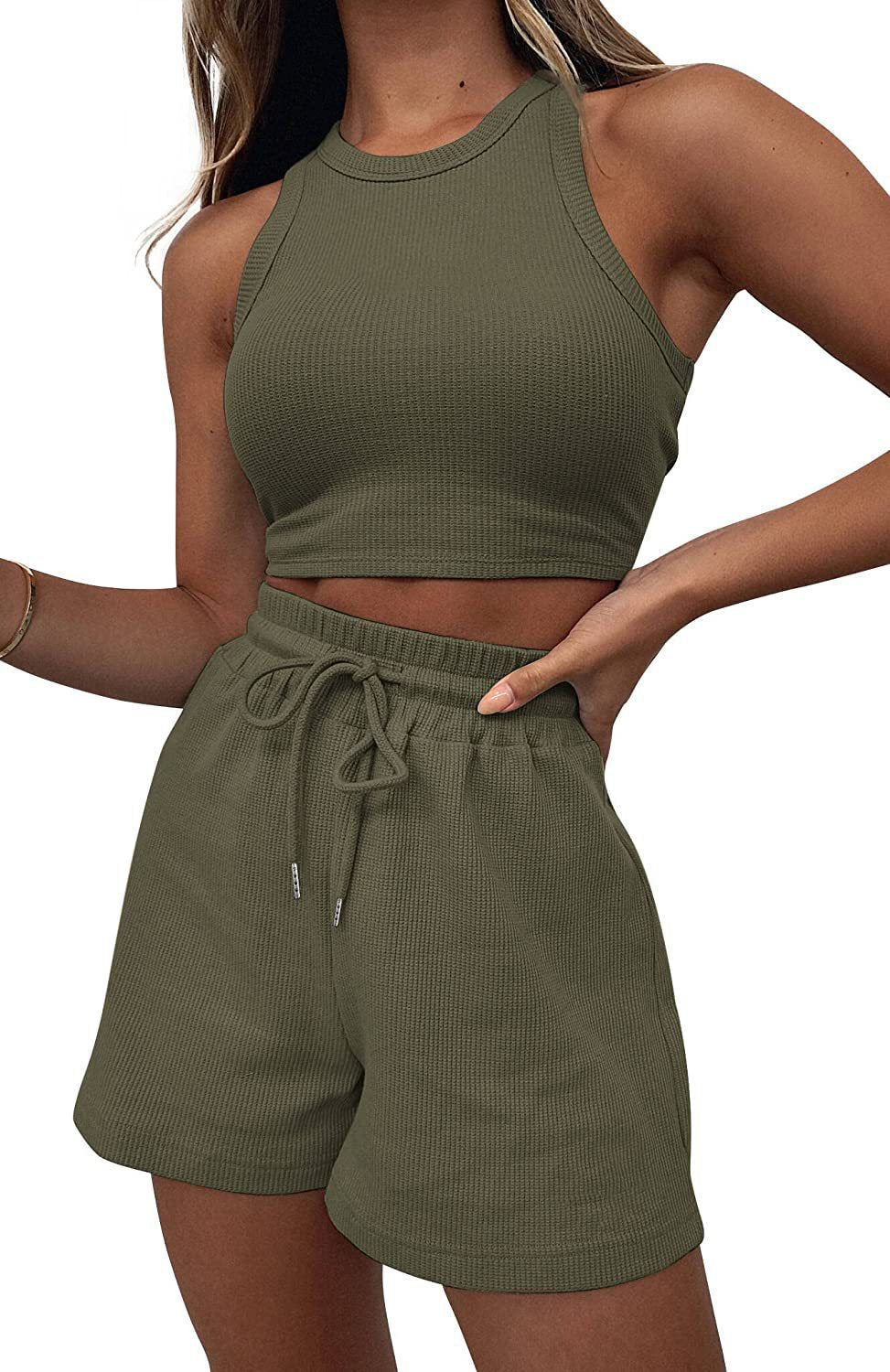 Damen Sportliches Set aus ärmellosem Oberteil und kurzen Hosen WW