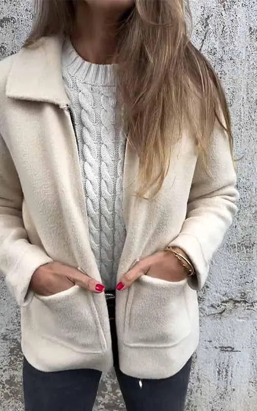 Damen modische Fleecejacke mit praktischen Taschen und elegantem Kragen WW