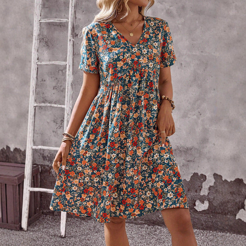 Damen Blühendes Sommerkleid mit V-Ausschnitt und lockerer Passform WW