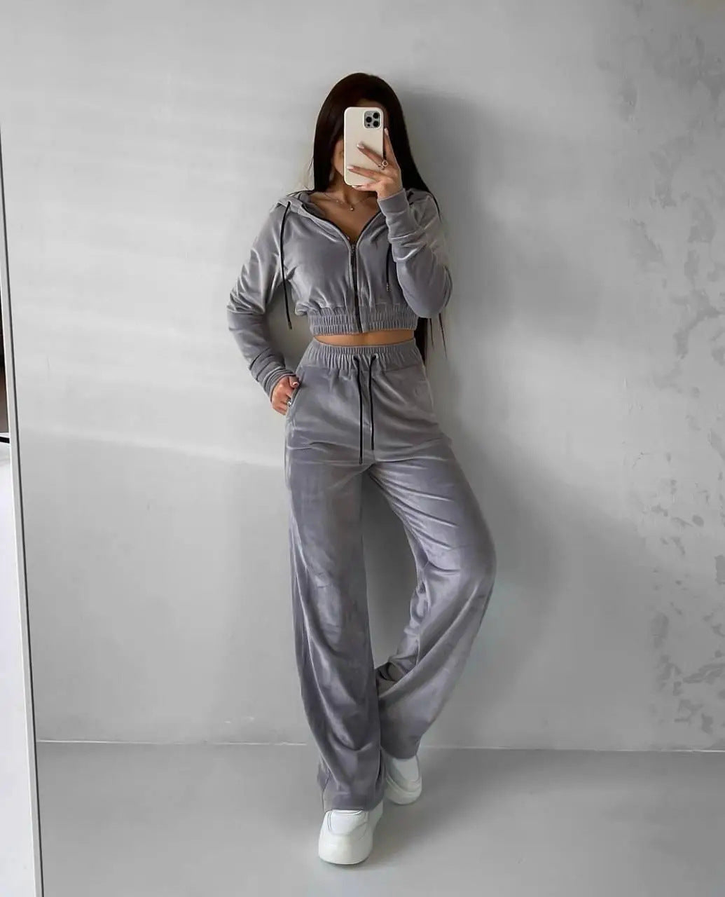 Damen Urbanes Velours Sport-Set mit Kapuze WW
