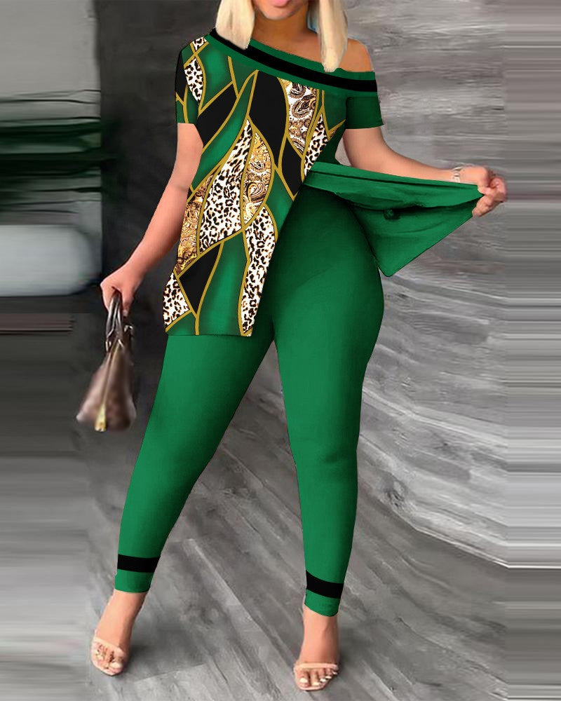 Damen Alltagsoverall mit modernem Design und eleganten Details WW