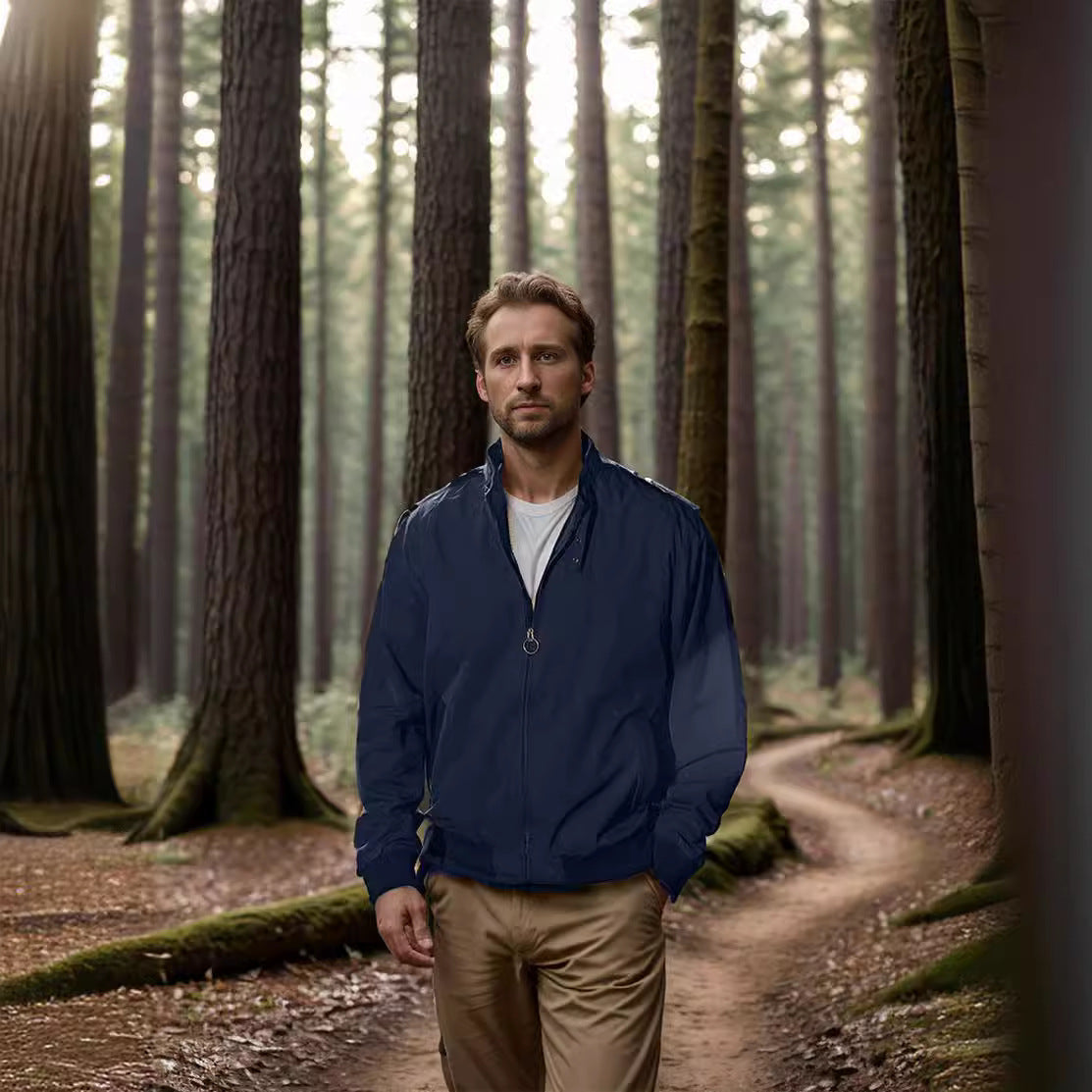 Herren vielseitige Übergangsjacke mit praktischen Taschen und modernem Stehkragen WW