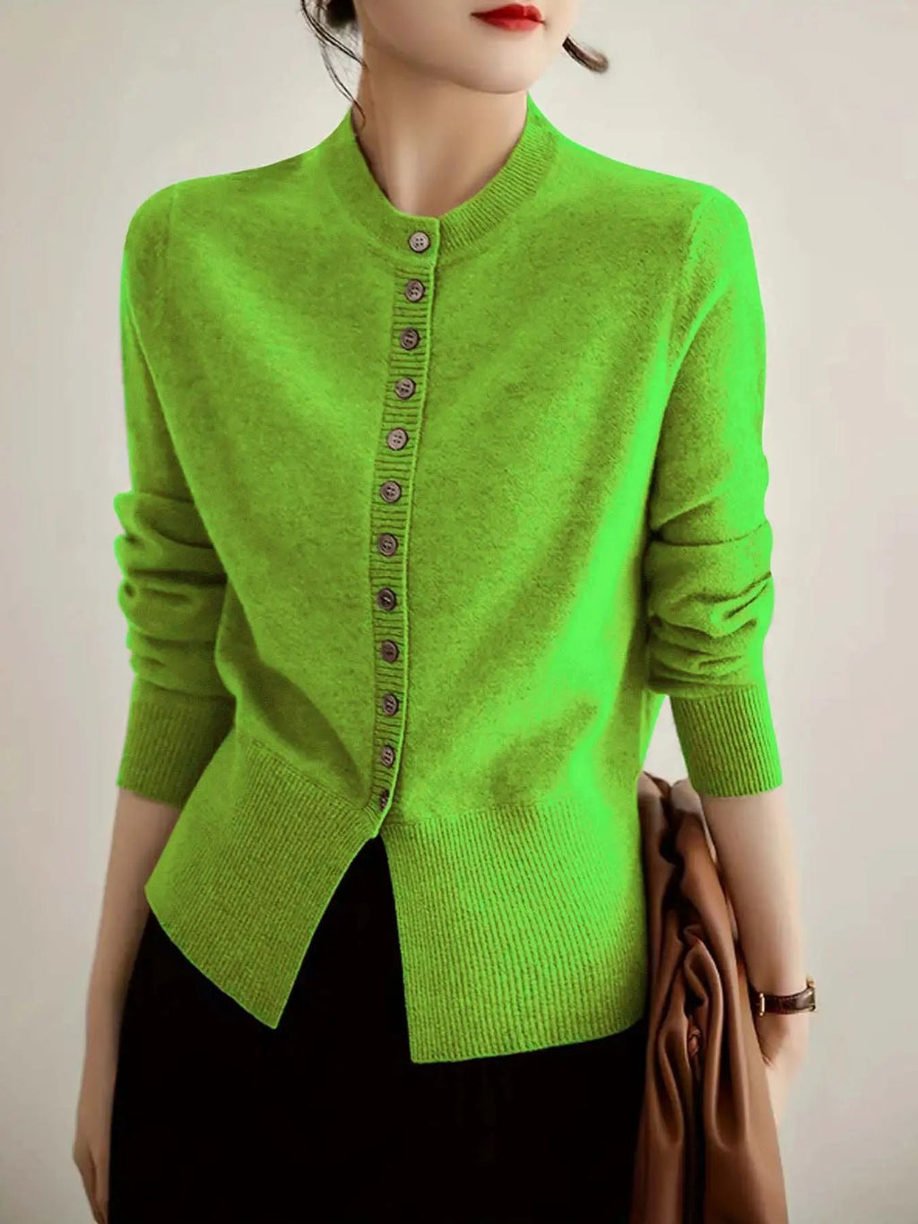 Damen modische Strickjacke mit Knopfleiste und Rippstrickdetails WW