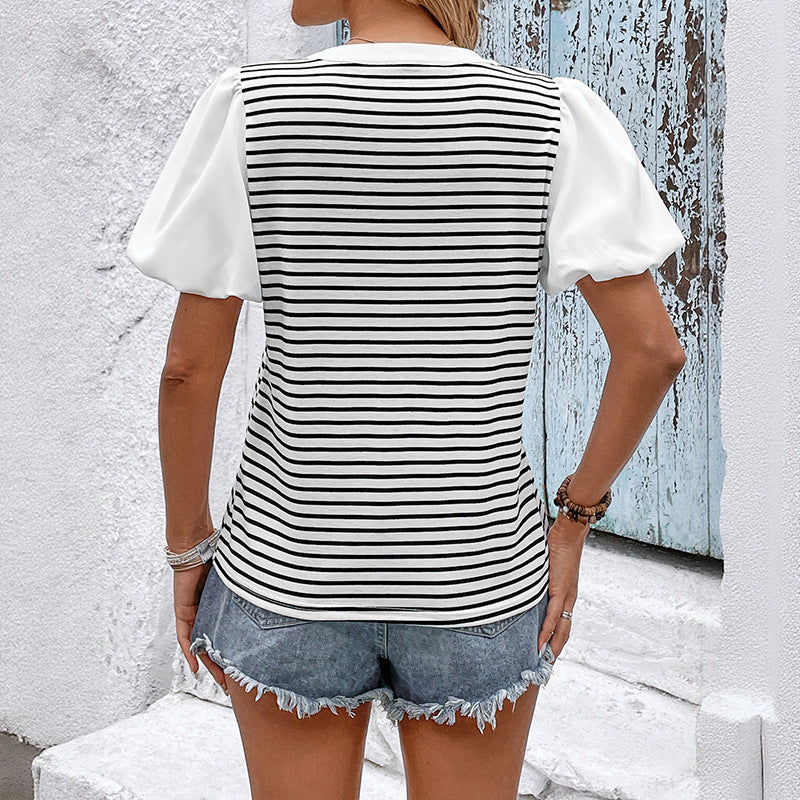 Damen Streifen T-Shirt mit Puffärmeln und Knopfdetails WW