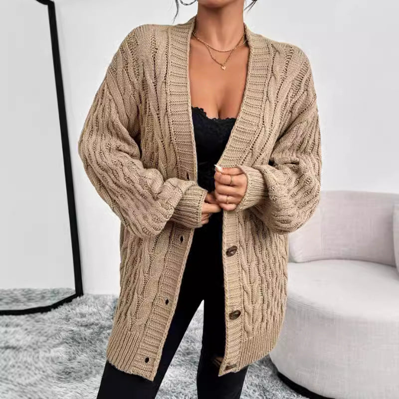Damen Strickjacke mit hochwertiger Zopfmuster-Optik und praktischen Knopfdetails WW