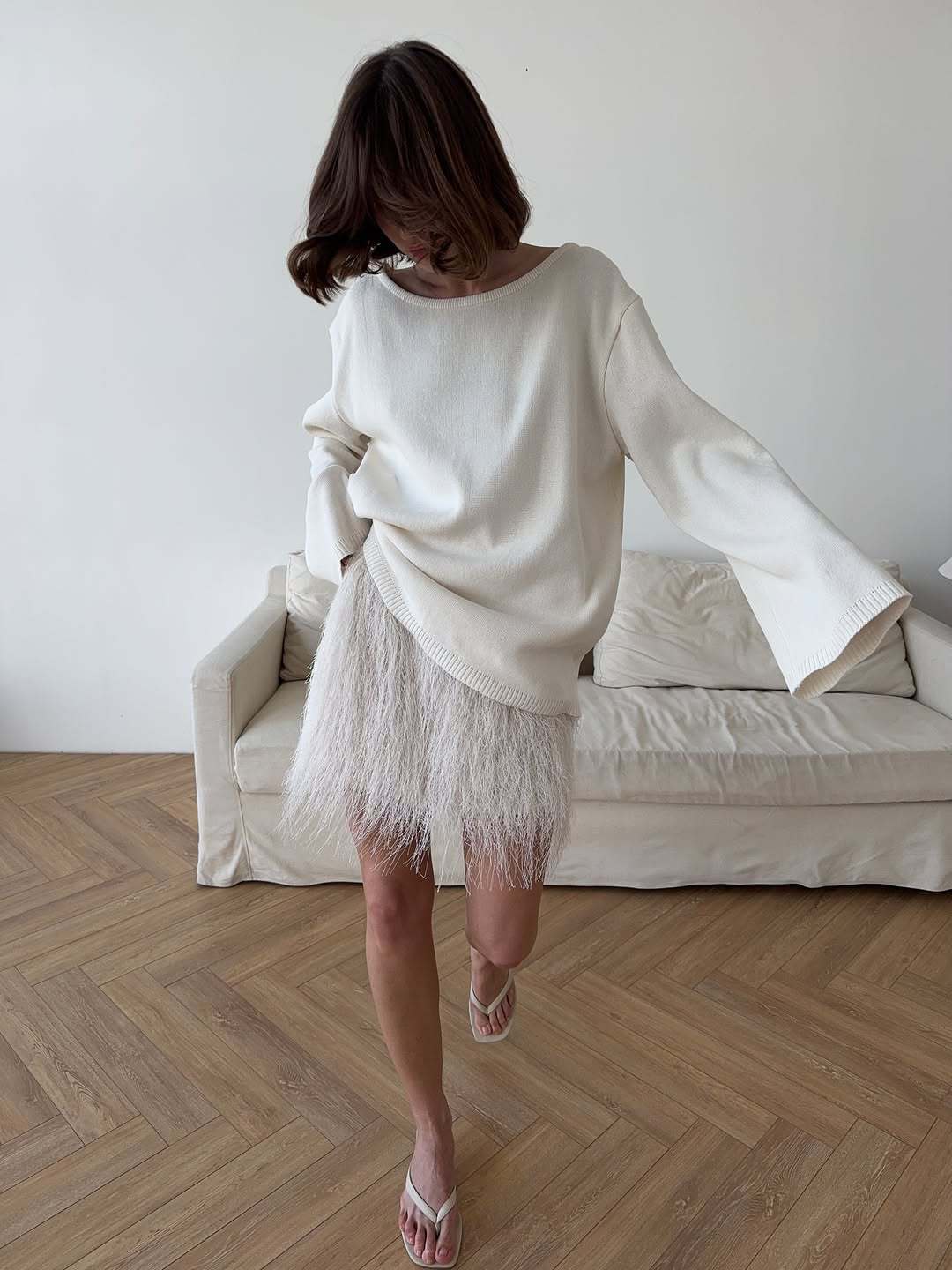 Damen Oversized-Strickpullover mit weitem Arm und raffiniertem Saum WW