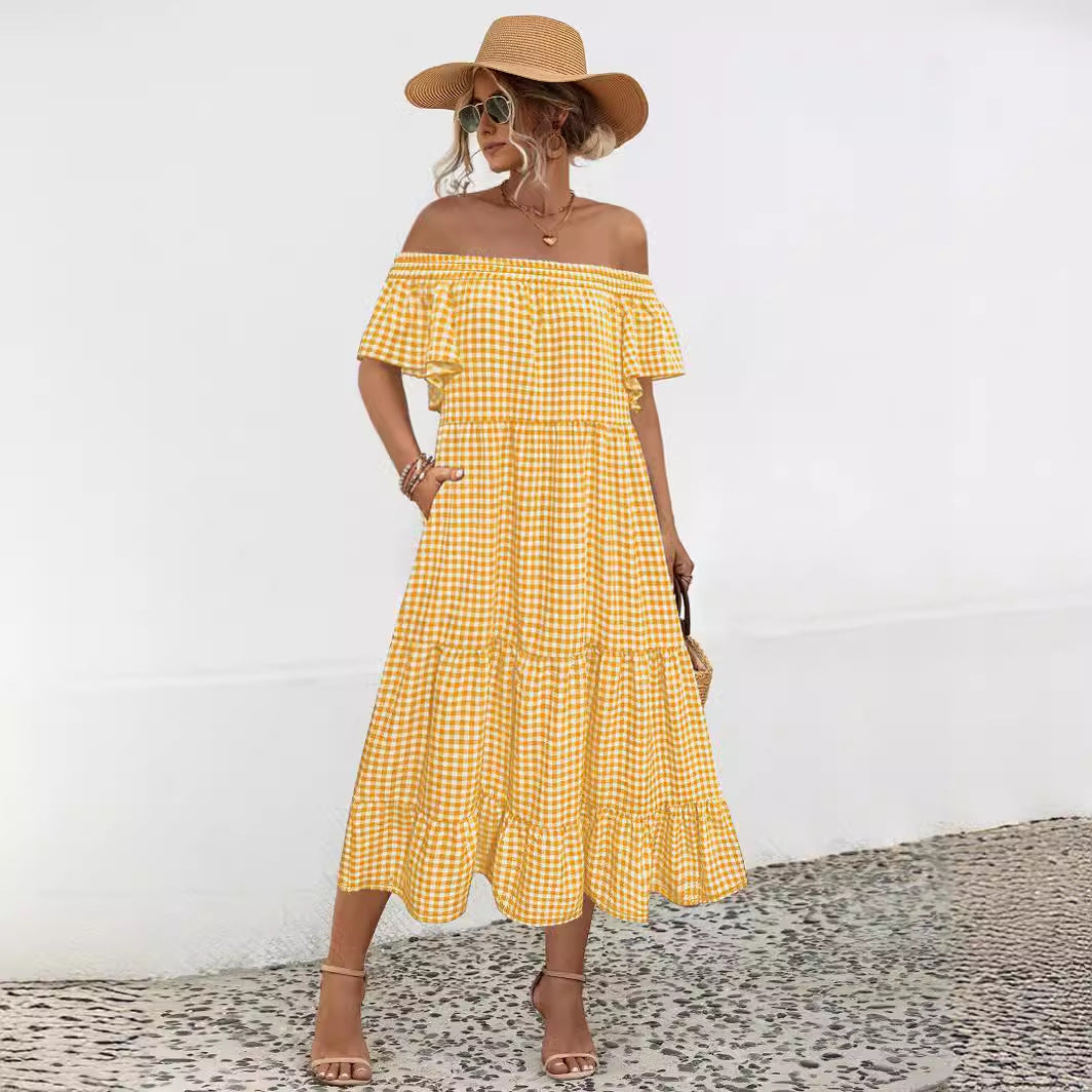 Damen Maxikleid mit schulterfreiem Design und voluminösen Rüschensäumen WW