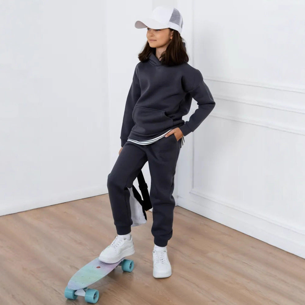 Damen sportliches Fleece-Set mit Kapuze und Kontrastdetails WW
