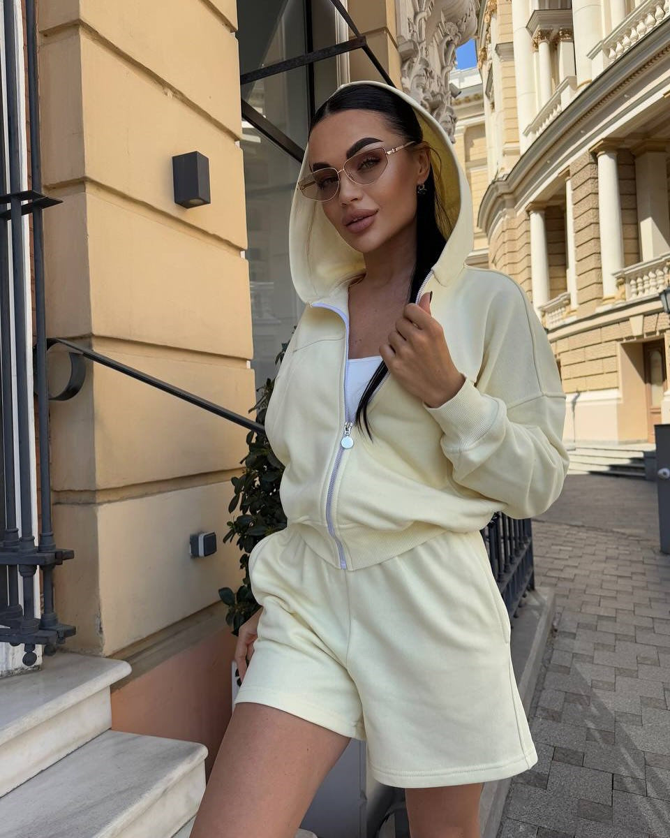 Damen lässiges Cropped Hoodie- und Shorts-Set mit praktischen Kordelzügen WW
