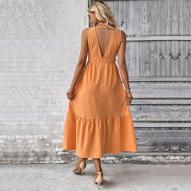 Damen Maxikleid mit tiefem V-Ausschnitt und eleganter Knopfleiste WW