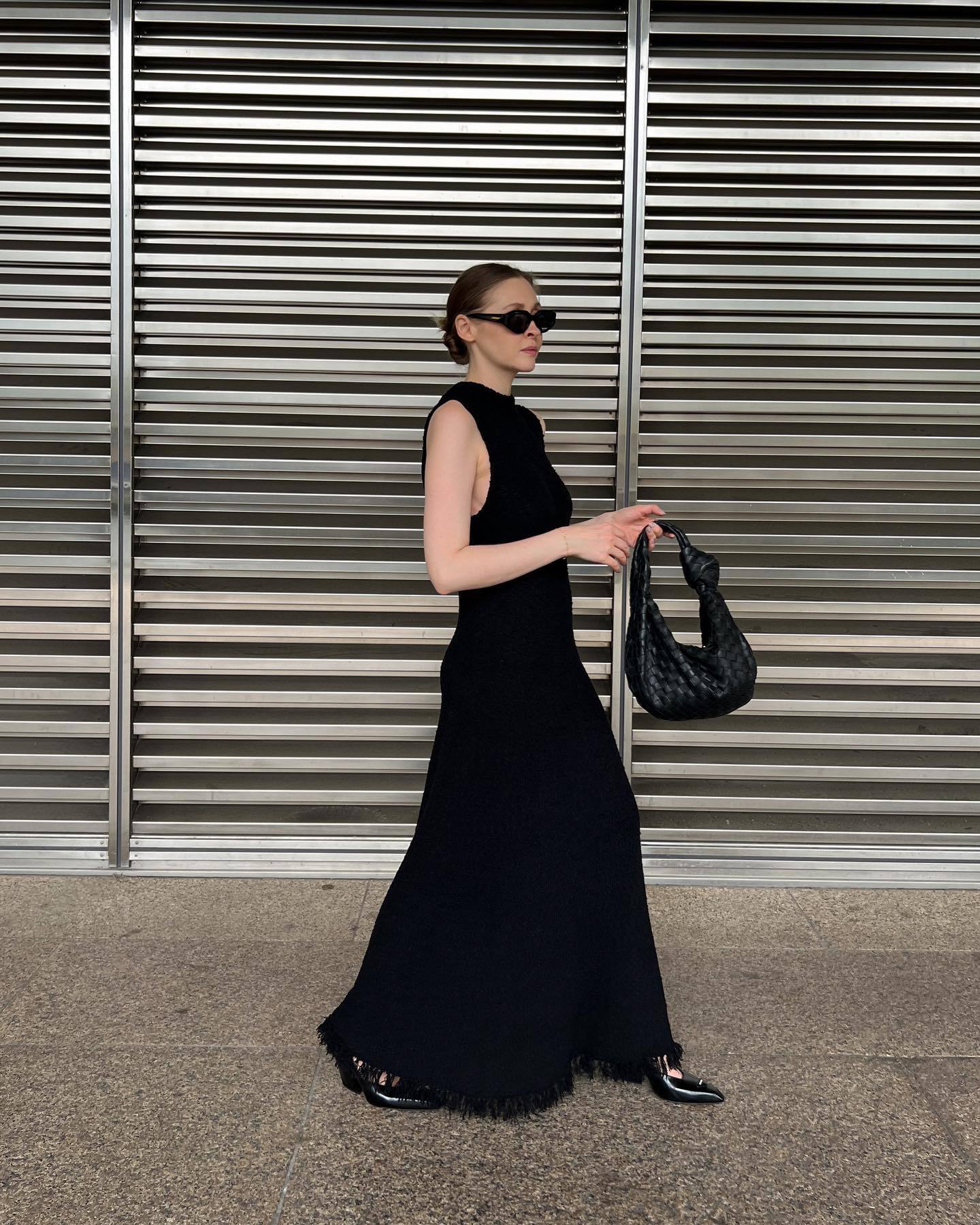 Damen Maxikleid mit Fransen und feiner Struktur WW