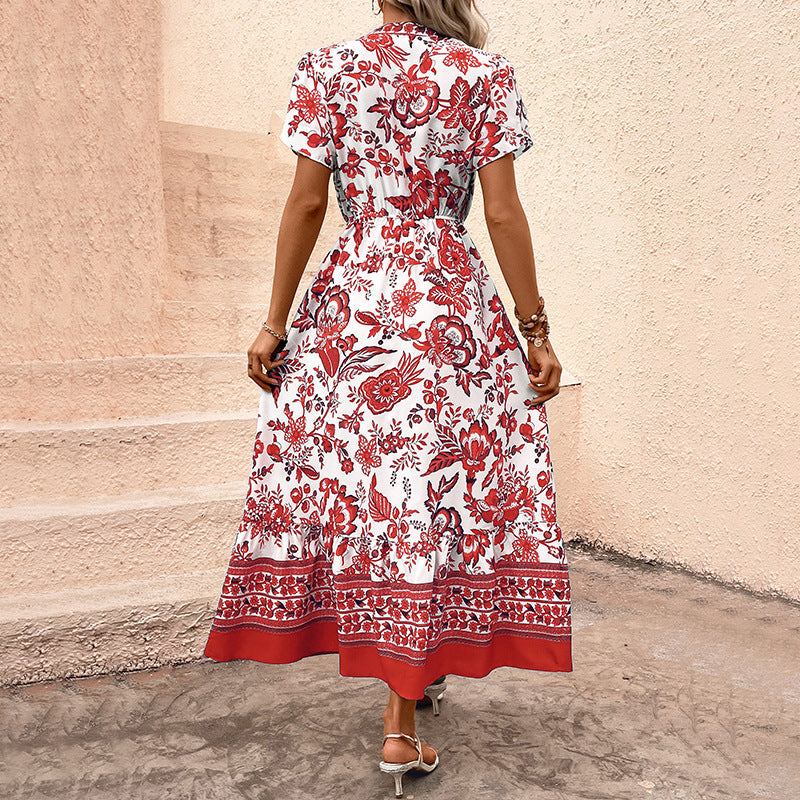 Damen Maxikleid mit floralen Mustern und tailliertem Design WW