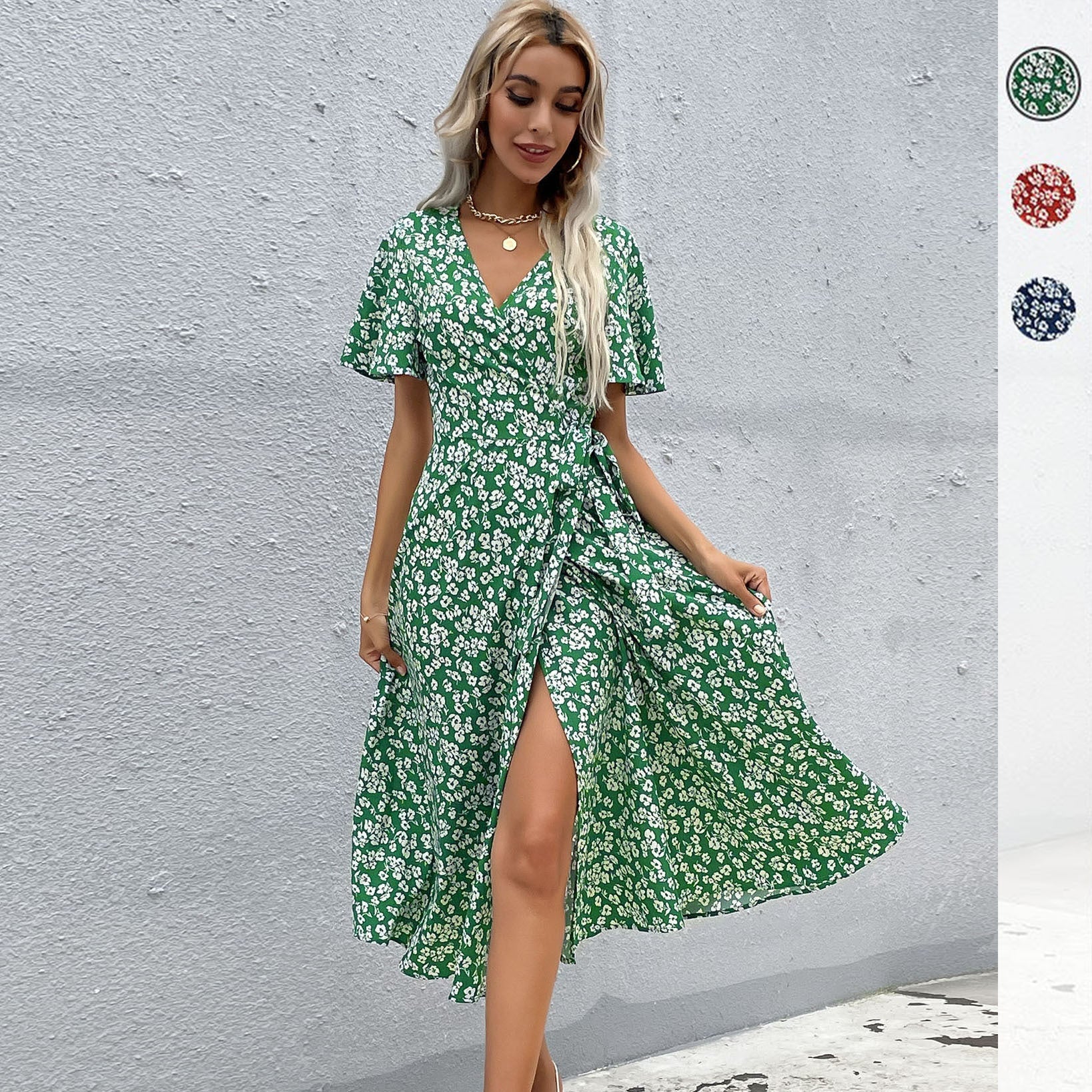 Damen Maxikleid mit floralem Wickeldesign und seitlichem Schlitz WW