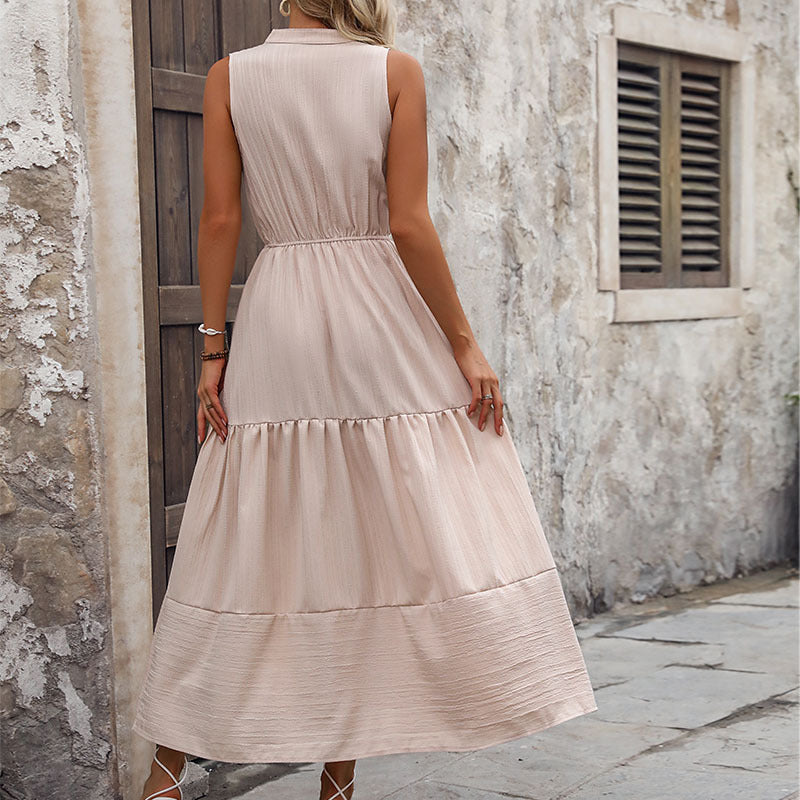 Damen Maxikleid mit knöpfbarem V-Ausschnitt und schwingendem Saum WW