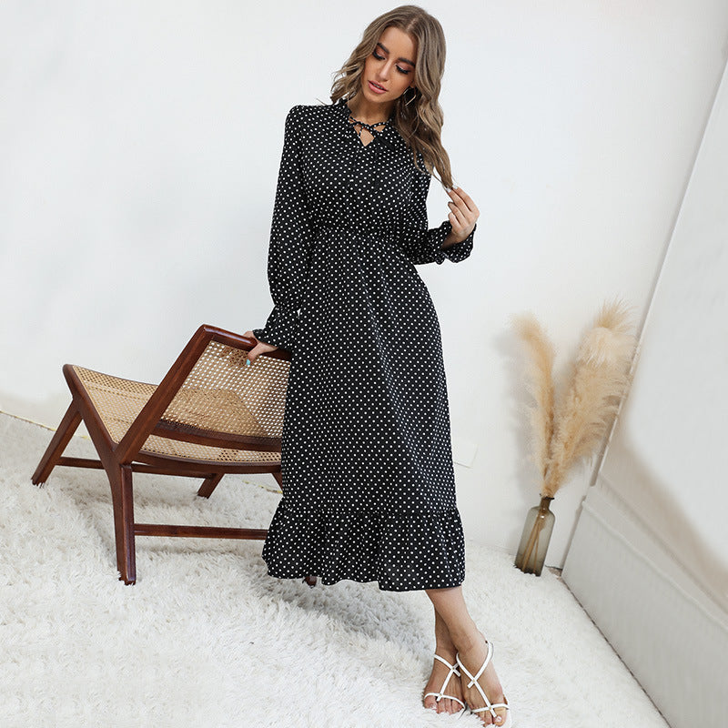 Damen Midi-Kleid mit punktiertem Design und voluminösem Saum WW